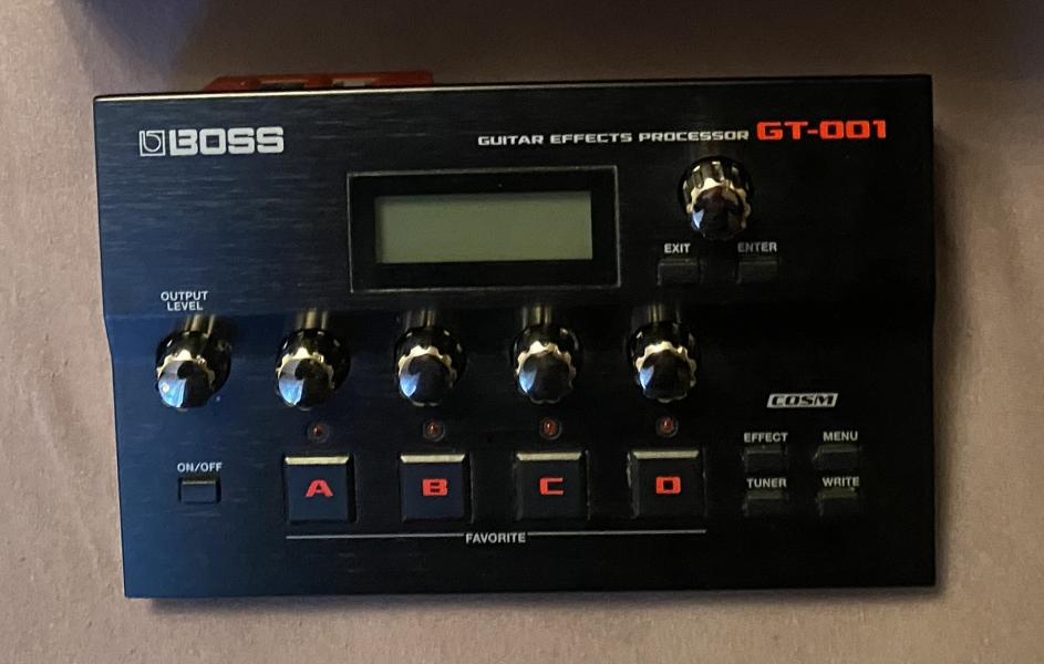 Boss GT-001 | Midi