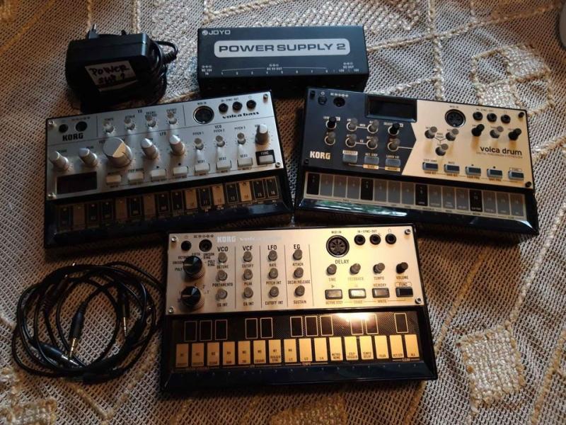 Korg volca keys, bass, drum + power suply | Midi